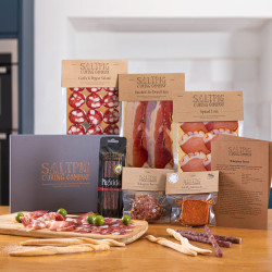Mother's Day Small Charcuterie Gift Box
