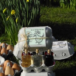 Demijohn Egg Box of Delights - Oil & Vinegar Gift Set