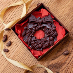 Dark 75% Solomon Islands Award-Winning Christmas Chocolate Vegan Wreath