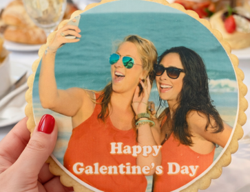 Valentine&rsquo;s Day 2026: Gifts for Friends Who Love Food