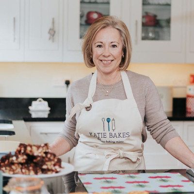 Katie Bakes