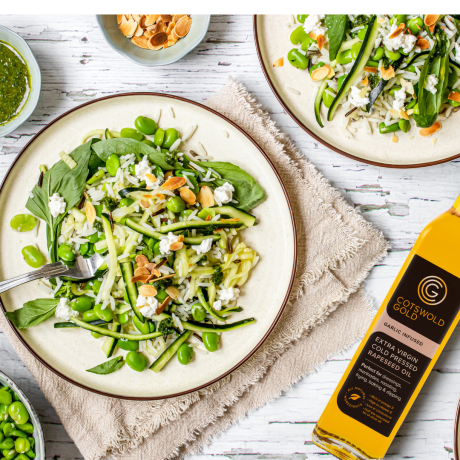 Cotswold Gold Garlic Infused Rapeseed Oil 100ml