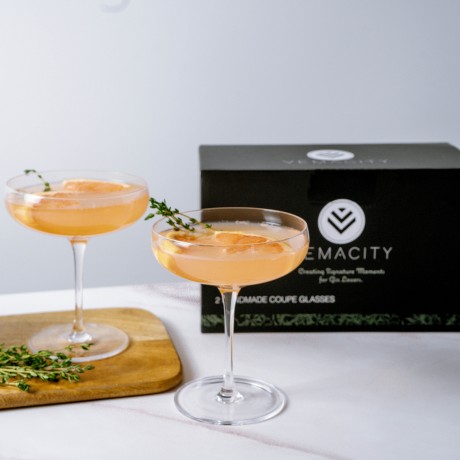 ELEGANT HANDMADE COUPE COCKTAIL GLASSES SET FOR GIN LOVERS