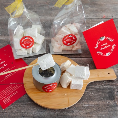 Christmas Champagne & Elderflower Marshmallows Gift Box Christmas Champagne & Elderflower Marshmallows Gift Box