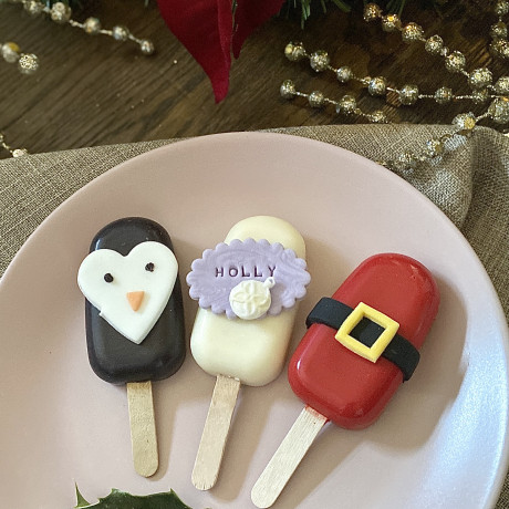 Personalised Cute Xmas Trio Of Cakesicles