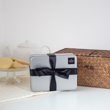 Luxury Chocolate Lovers Shortbread Hamper Luxury Chocolate Lovers Shortbread Hamper