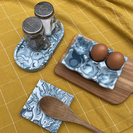 Teal Marble Design Egg Holder