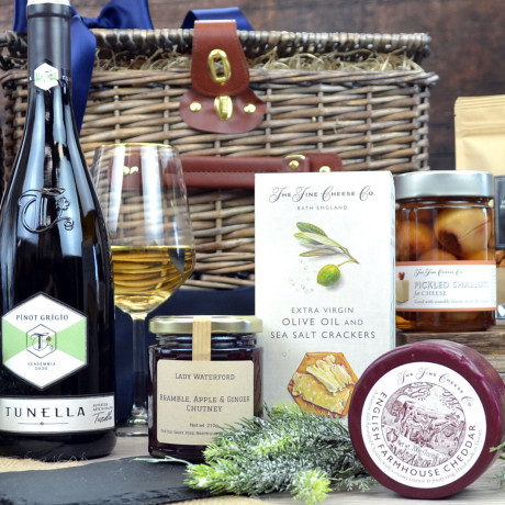 Embleton Luxury Christmas Hamper Embleton Luxury Christmas Hamper