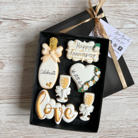 Anniversary Biscuit Gift Box