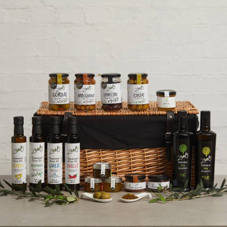 THE ZEET HAMPER