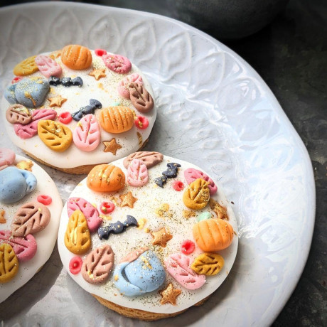 Personalised hand iced wild flower letterbox biscuits