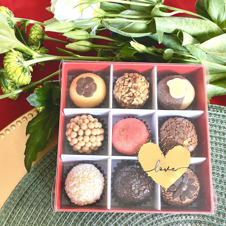 Valentine’s Gift Box of 9 Gourmet Brigadeiros