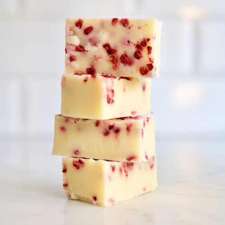 Rose & Raspberry Fudge - Yumbles.com