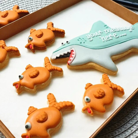 PERSONALISED - SHARK & FISH SET