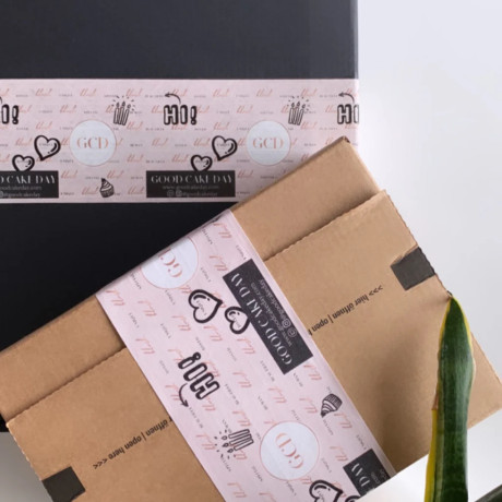 Caramerro Bea - Dark Chocolate Brownie With Salted Caramel, Ferrero Rocher &amp; Ferrero Raffaello