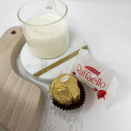 Caramerro Bea - Dark Chocolate Brownie With Salted Caramel, Ferrero Rocher &amp; Ferrero Raffaello