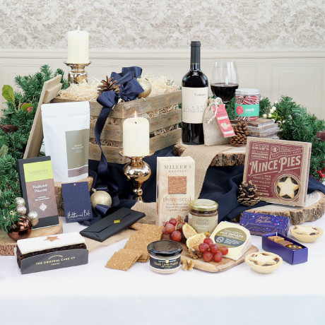 The Mulled Wine & Gourmet Treats Crate The Mulled Wine & Gourmet Treats Crate