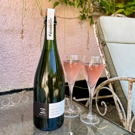 Sparkling Kombucha with a hint of rose 75cl (non alc)