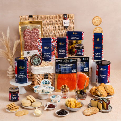 British Picnic Hamper