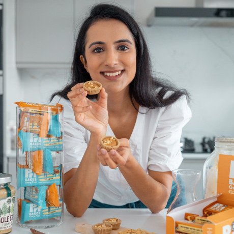 Peanut Butter Oaty Pies (Pack of 12) | Vegan & Gluten Free