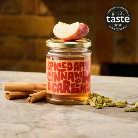 Spiced Apple, Cinnamon and Cardamom Pickling Liquid Spiced Apple, Cinnamon and Cardamom Pickling Liquid