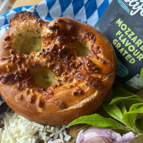 Vegan filled Pretzels