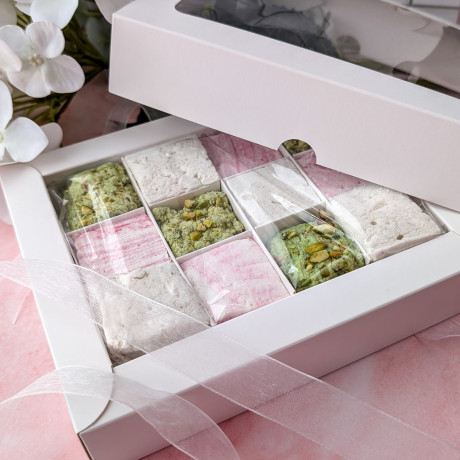 Gourmet Marshmallows Gift Box, 12 Halal Marshmallows