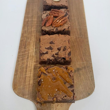 4 Mixed Brownie Letterbox Gift