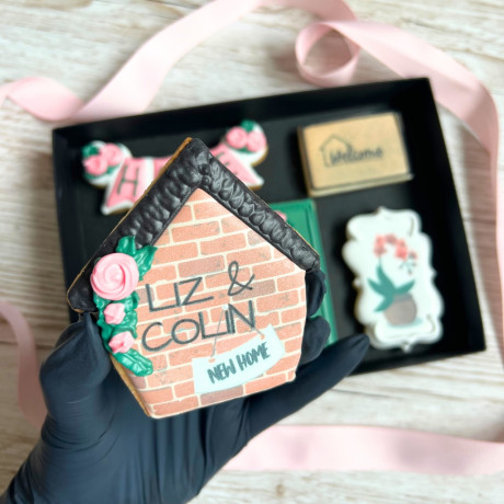 New Home Biscuit Gift Box