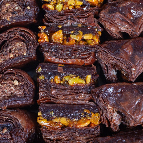 Mixed Chocolate Baklava with Cashew and Pistachio Nuts