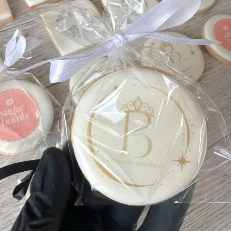 Luxury Corporate Logo Biscuits/Personalised & Branded Biscuits