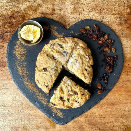 Traditional Yorkshire Quarter Bun - Box of 2