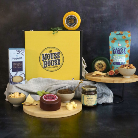 Squeak's Top Pick Cheese Hamper