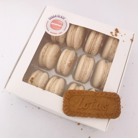 Lotus Biscoff Macarons Box (12 Macarons)