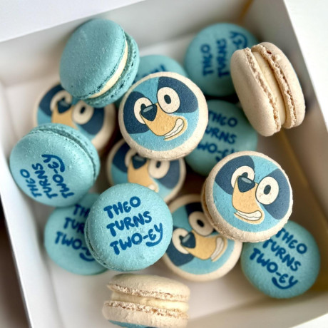 Personalised Macaron Gift Box of 12 - Custom Text or Design