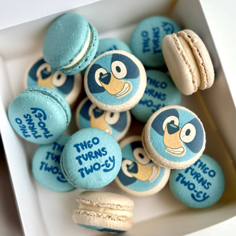 Personalised Design/Text Macarons Box (12 Macarons)