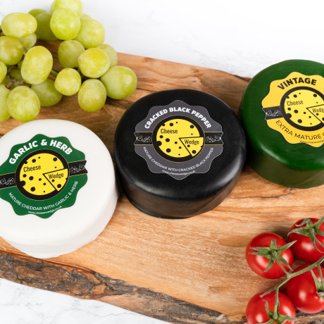 Cheese Hamper Gift Set Selection Box Includes 3 Cheddar Cheese Truckles, 3 Chutneys and Sourdough Crackers