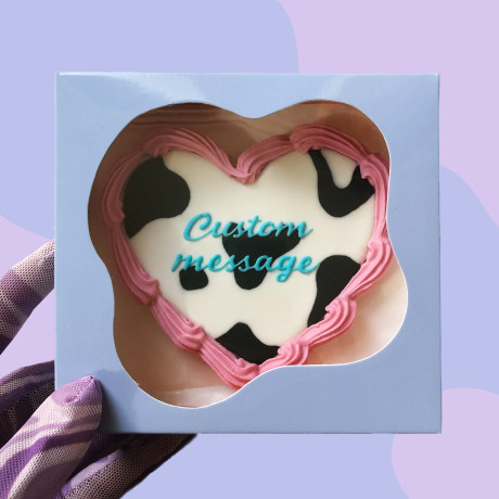 Retro Heart - Cow- Personalised Cookie Retro Heart - Cow- Personalised Cookie