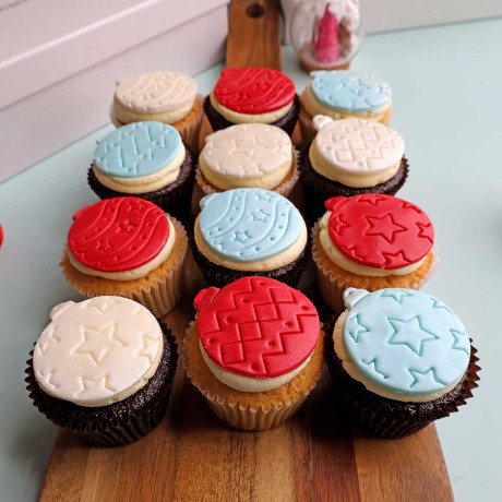 Vegan Christmas Cupcakes Box of 6 or 12