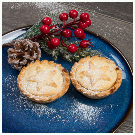 Gluten Free Christmas Cracker Gift Hamper