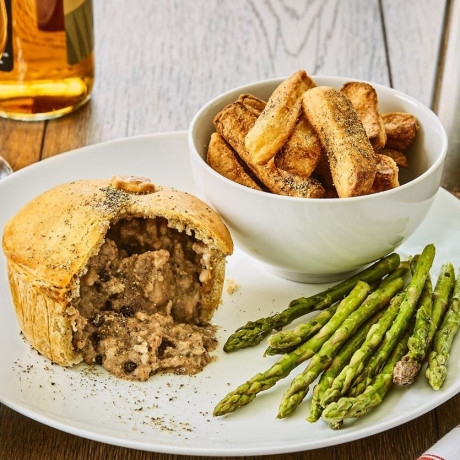 Peppered Chicken Ham & Mushroom Pie 260g