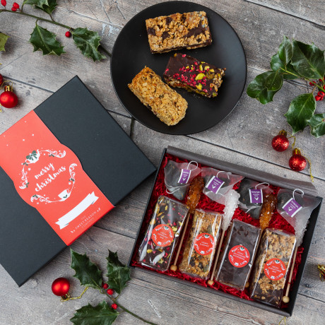 Christmas Afternoon Tea for Four Gift Box