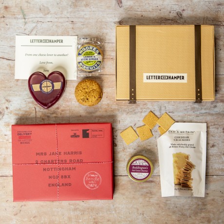 Luxury Cheese and Biscuits by Post