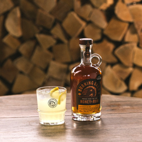 Burning Barn - Honey & Rum Liqueur (70cl)