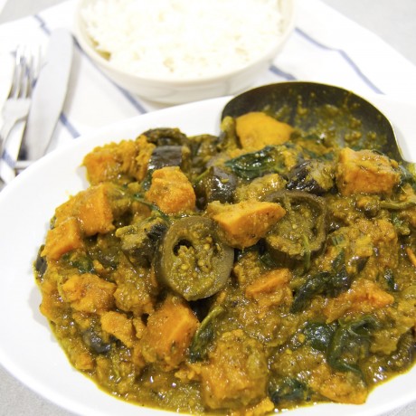 Aubergine Curry