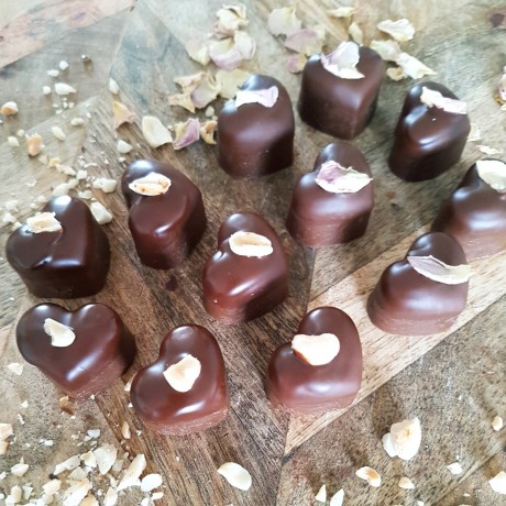 Raw & Vegan Hazelnut Truffles