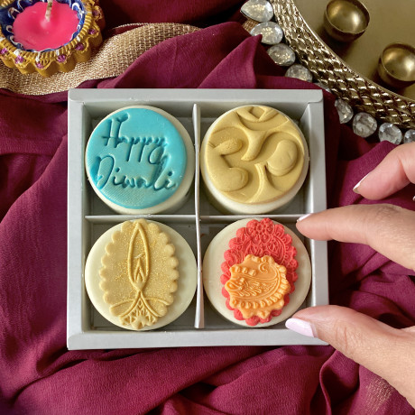 Personalised Diwali Oreo Gift Box Personalised Diwali Oreo Gift Box