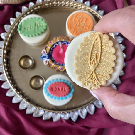 Personalised Diwali Oreo Gift Box Personalised Diwali Oreo Gift Box